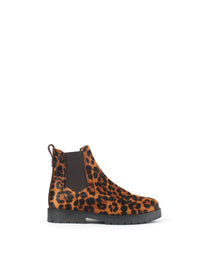 Sheepskin Boudica - Leopard Haircalf