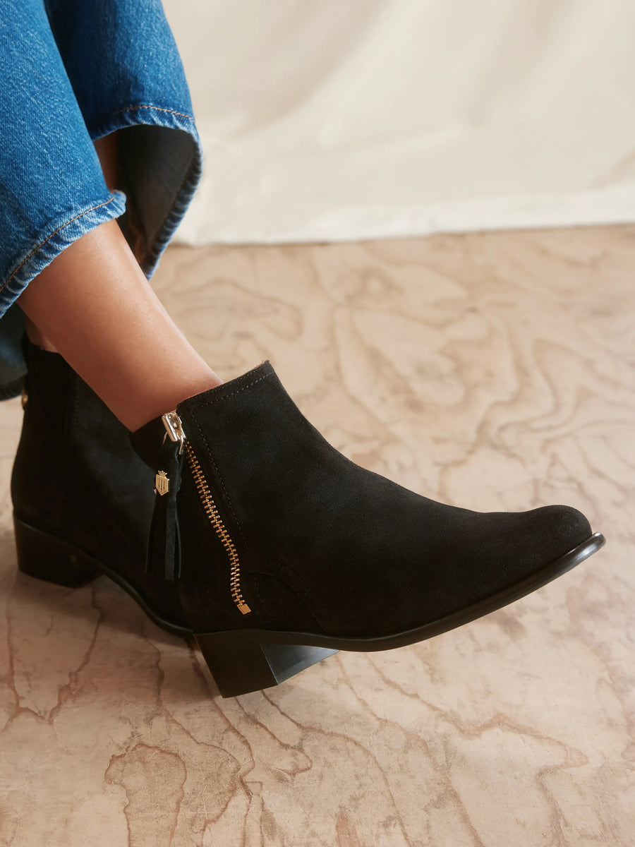 The Oakham - Women's Ankle Boots - Black Suede