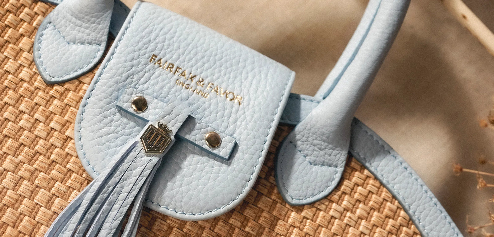 Coming soonExplore new styles for the season, sign up to be the first to shop.