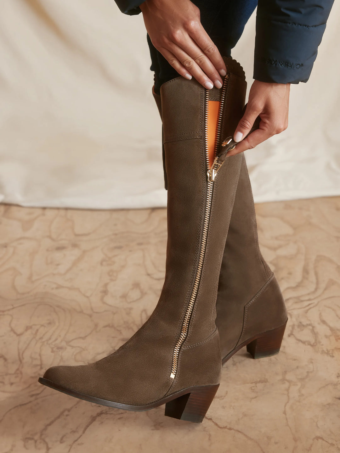 Heeled Regina (Regular Fit) - Fog Suede - Tall Boots