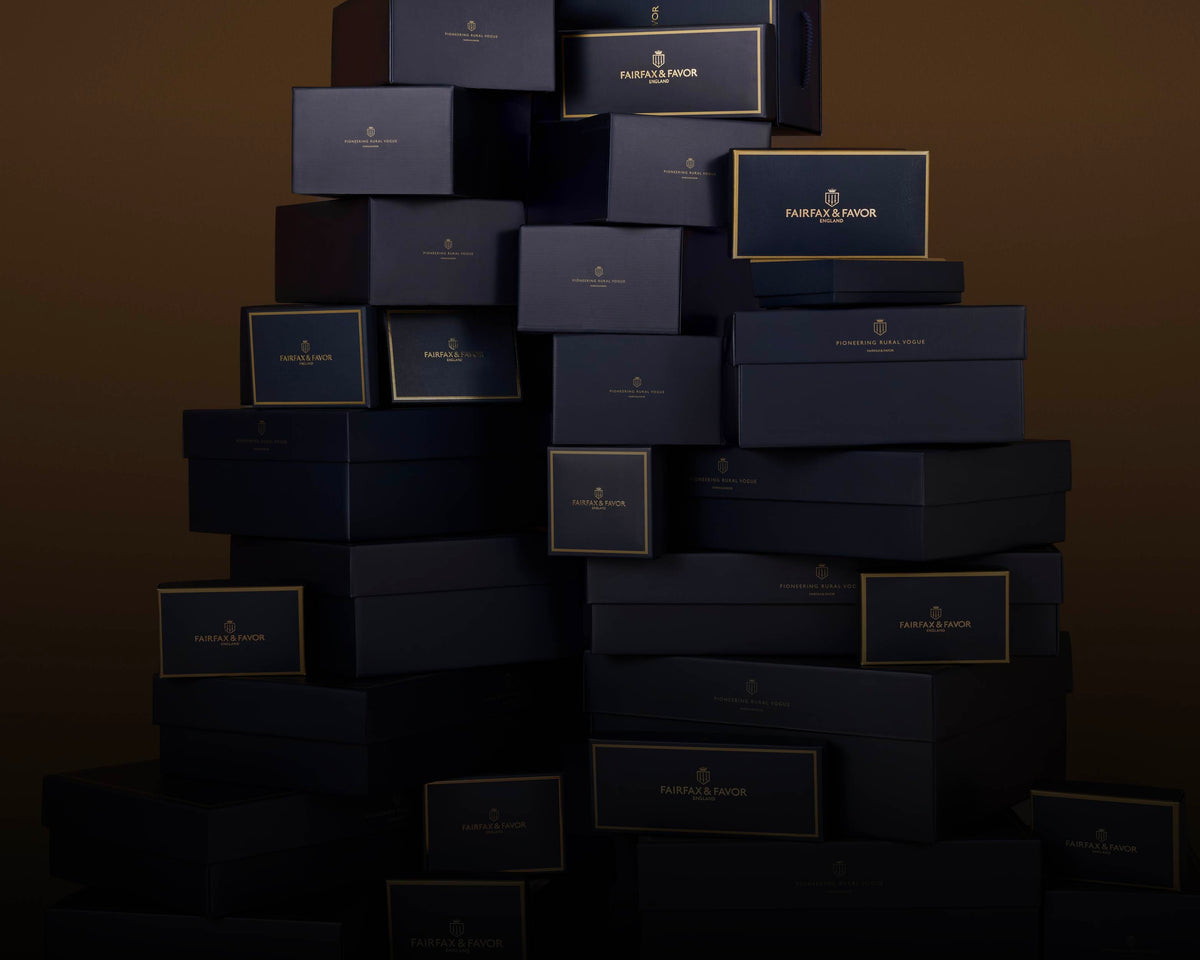 Windsor iconThe Windsor. Finished by hand. Carried through life. An original icon, from the very beginning.