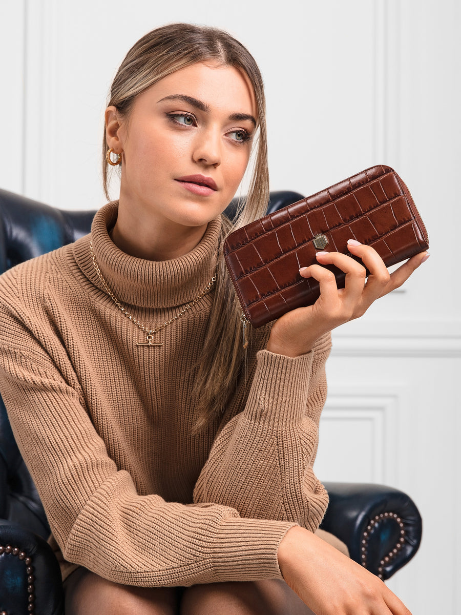 Salisbury - Women's Purse - Conker Leather