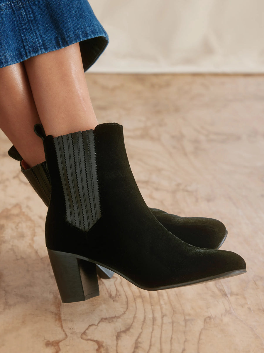 The Electra - Women's Ankle Boots - Black Velvet