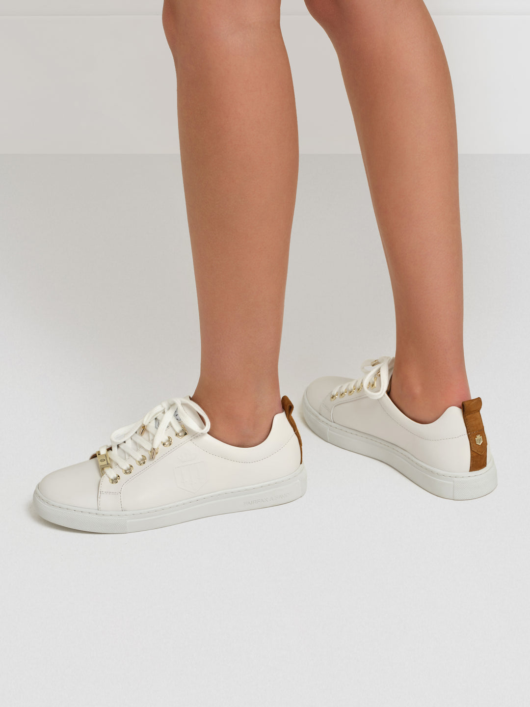 Finchley - White - Trainers