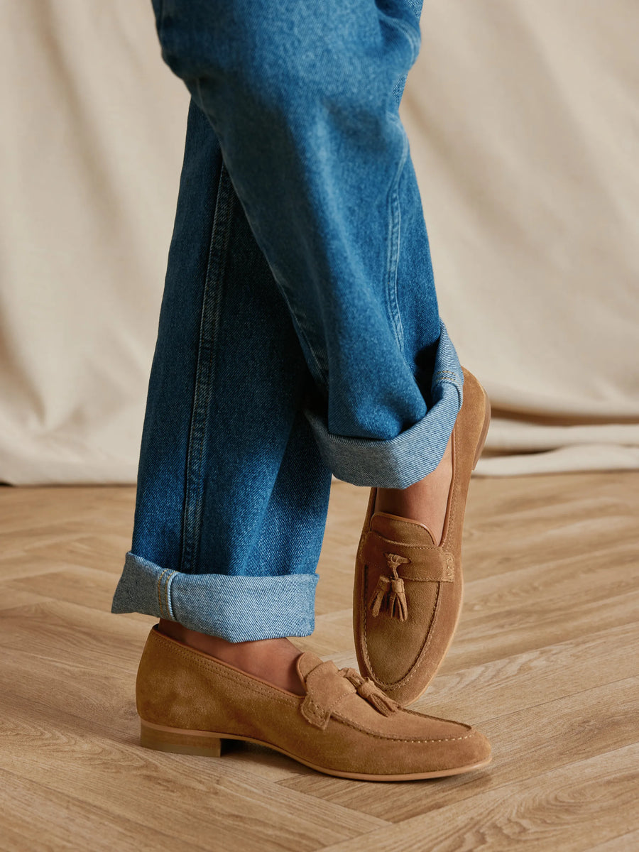 The La Rochelle - Women's Loafers - Tan Suede