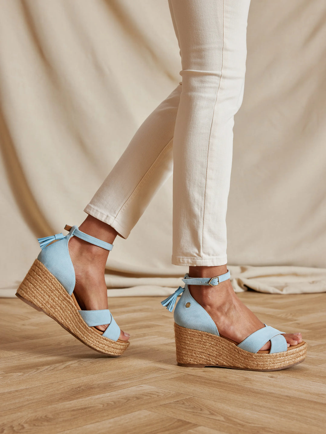 Valencia Mid Wedge - Sky Blue Suede - Sandals