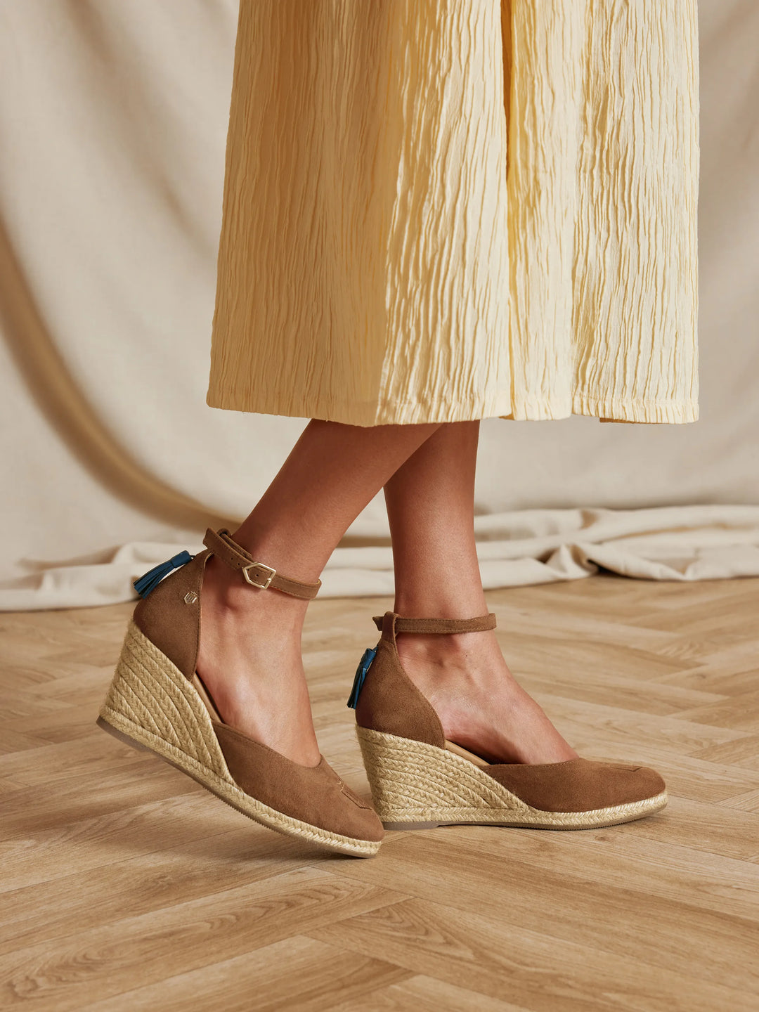 Monaco Wedge - Tan - Sandals