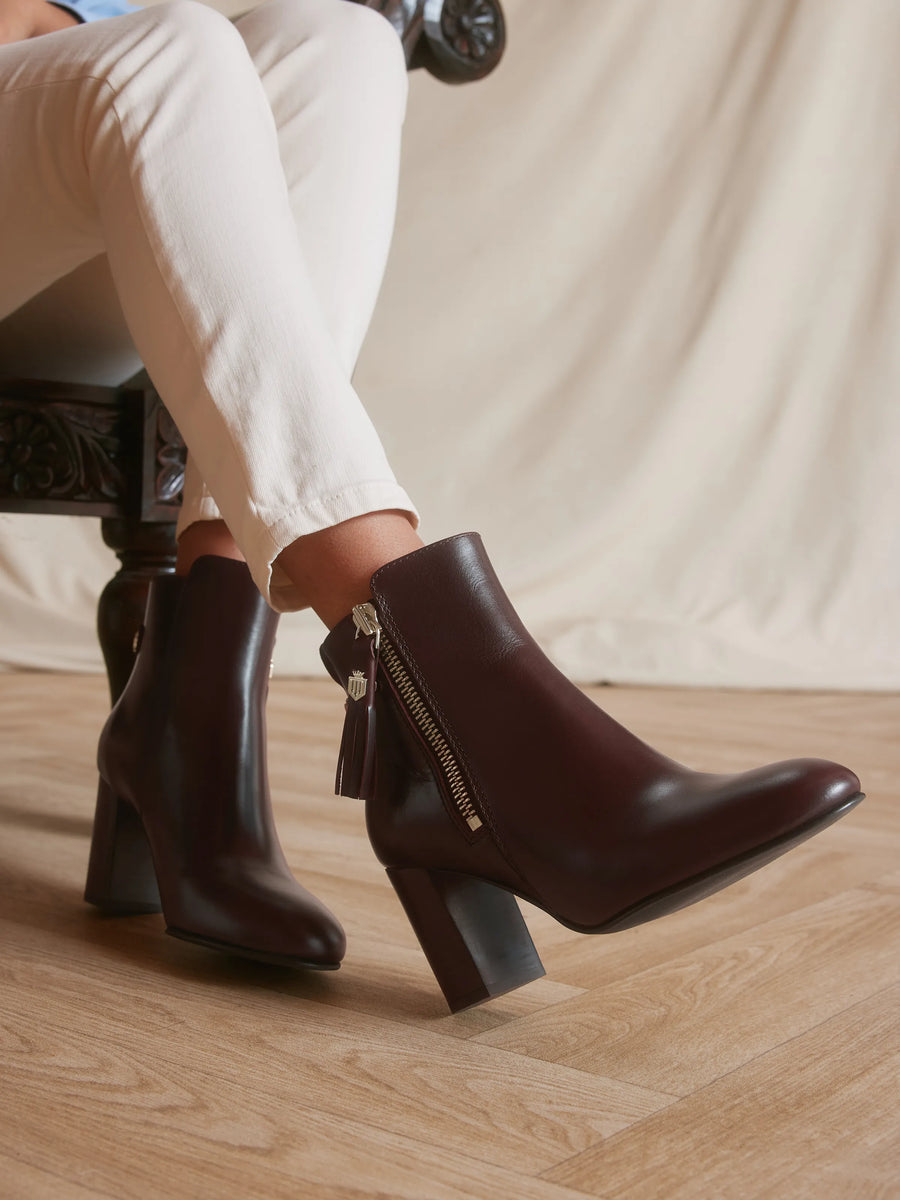 The Oakham - Women's Ankle Boots - Mahogany Leather