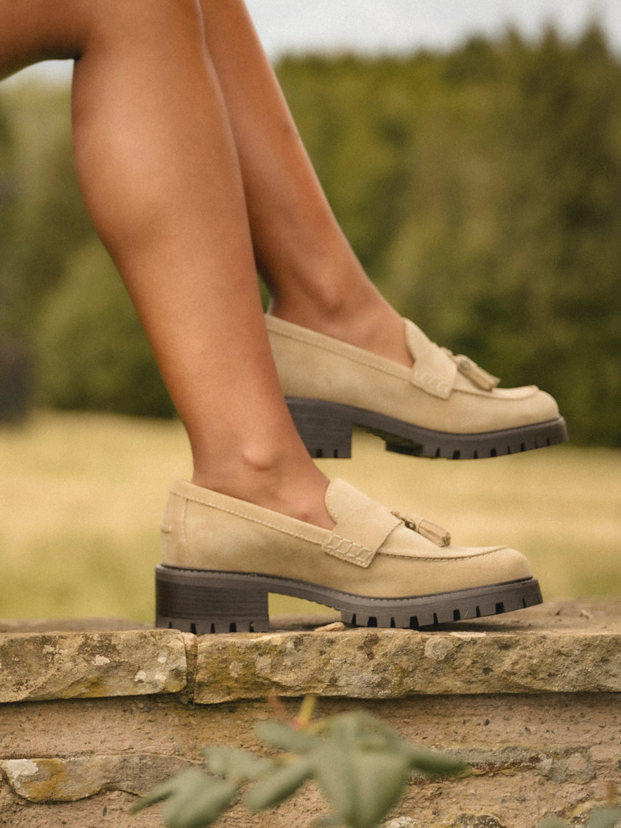 FOOTWEAR