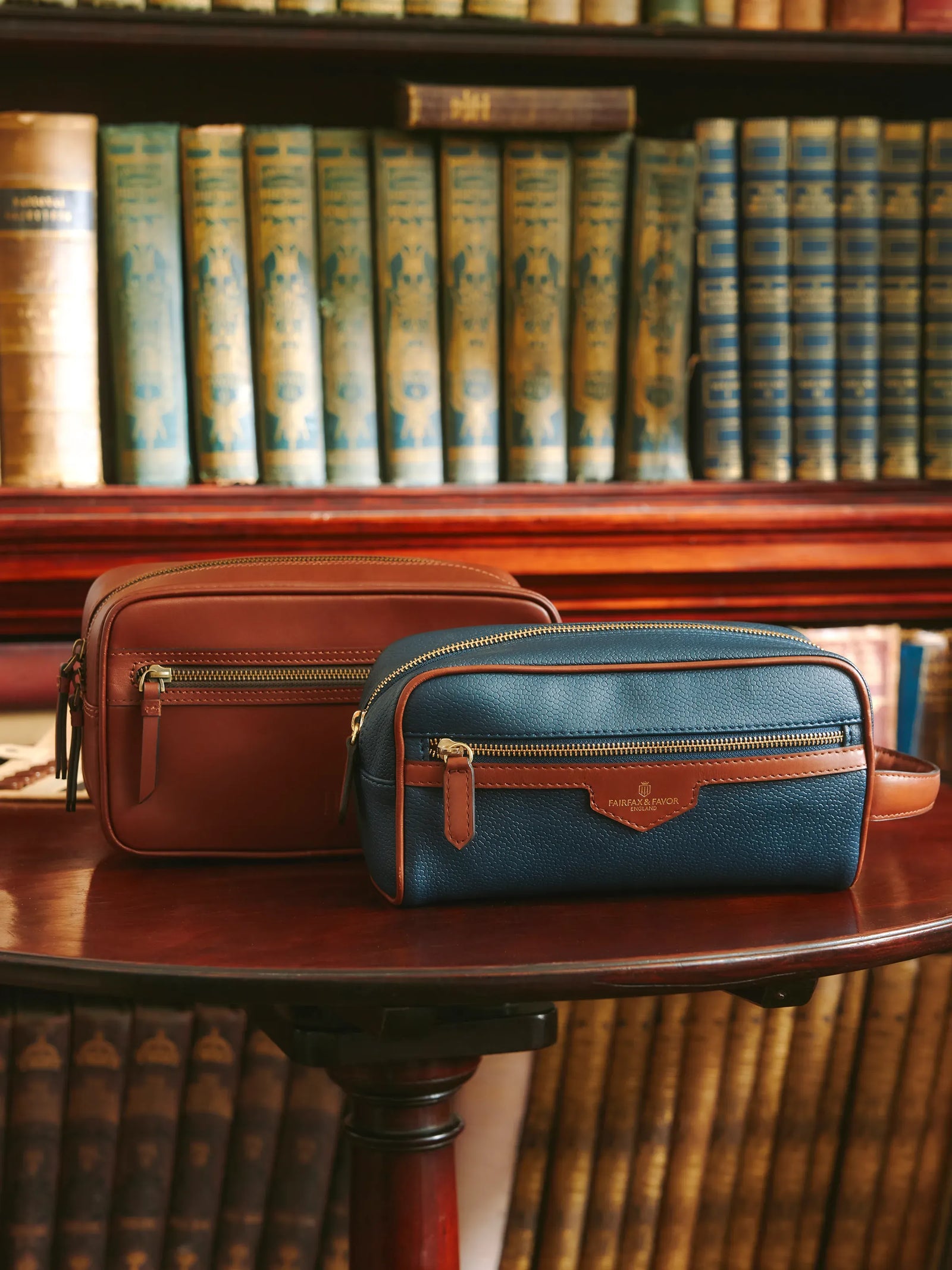 Britannia Washbag Scotchgrain
