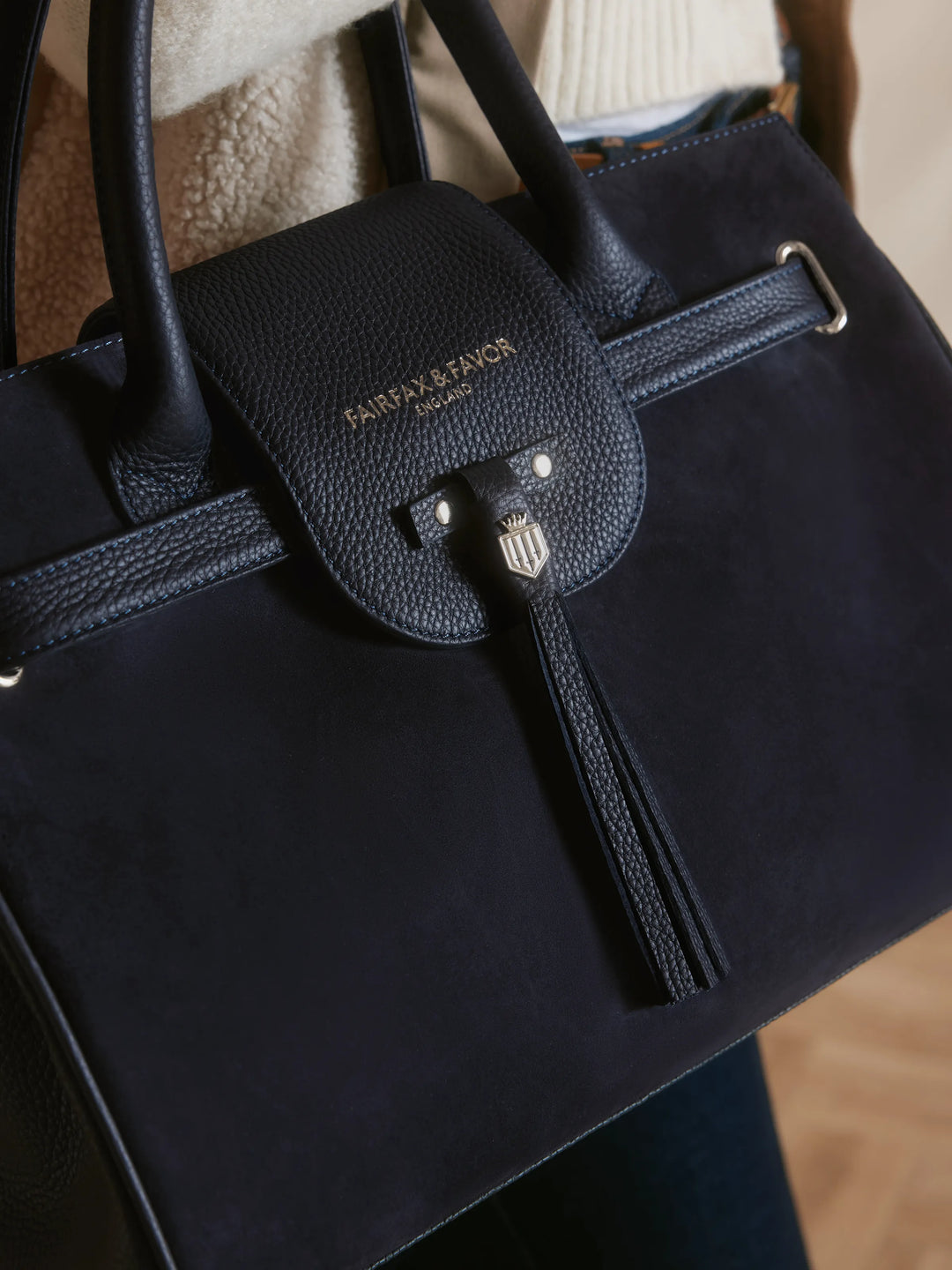 Windsor Handbag - Navy - Bags