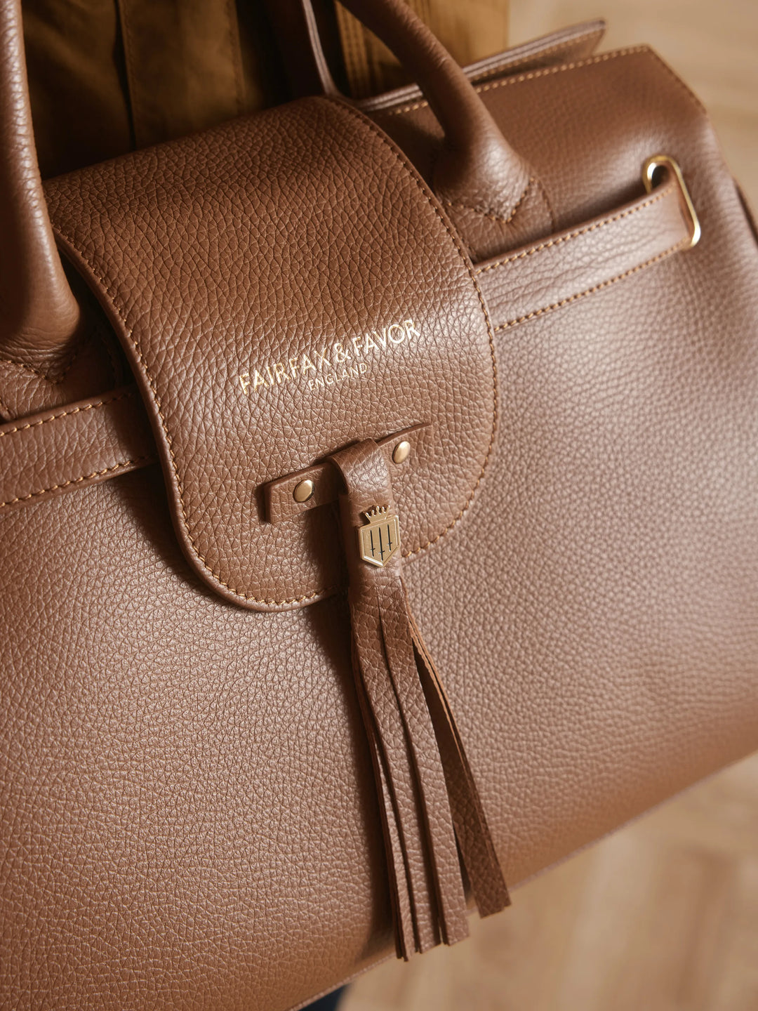 Windsor Handbag - Tan Pebbled Leather - Bags
